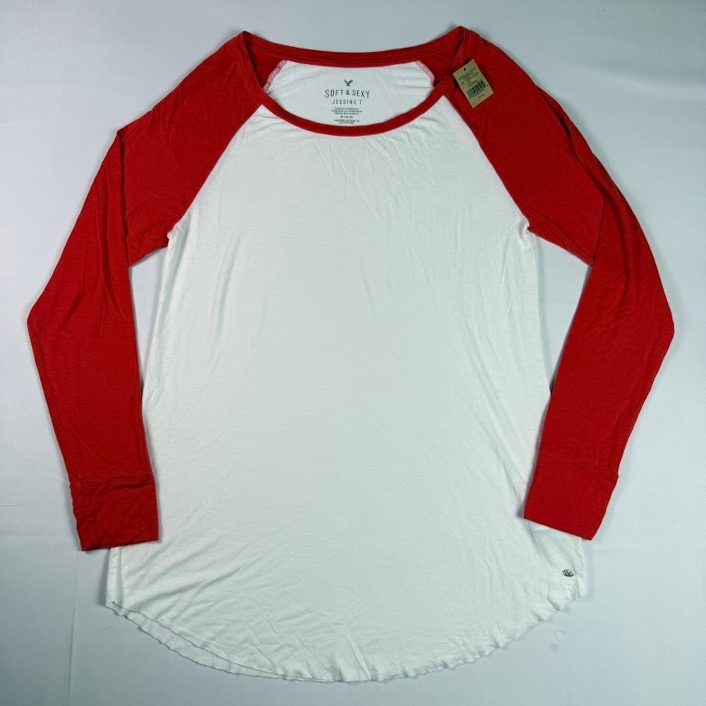 American Eagle Soft & Sexy Jegging T Red White Raglan Baseball Tee Womens M NEW